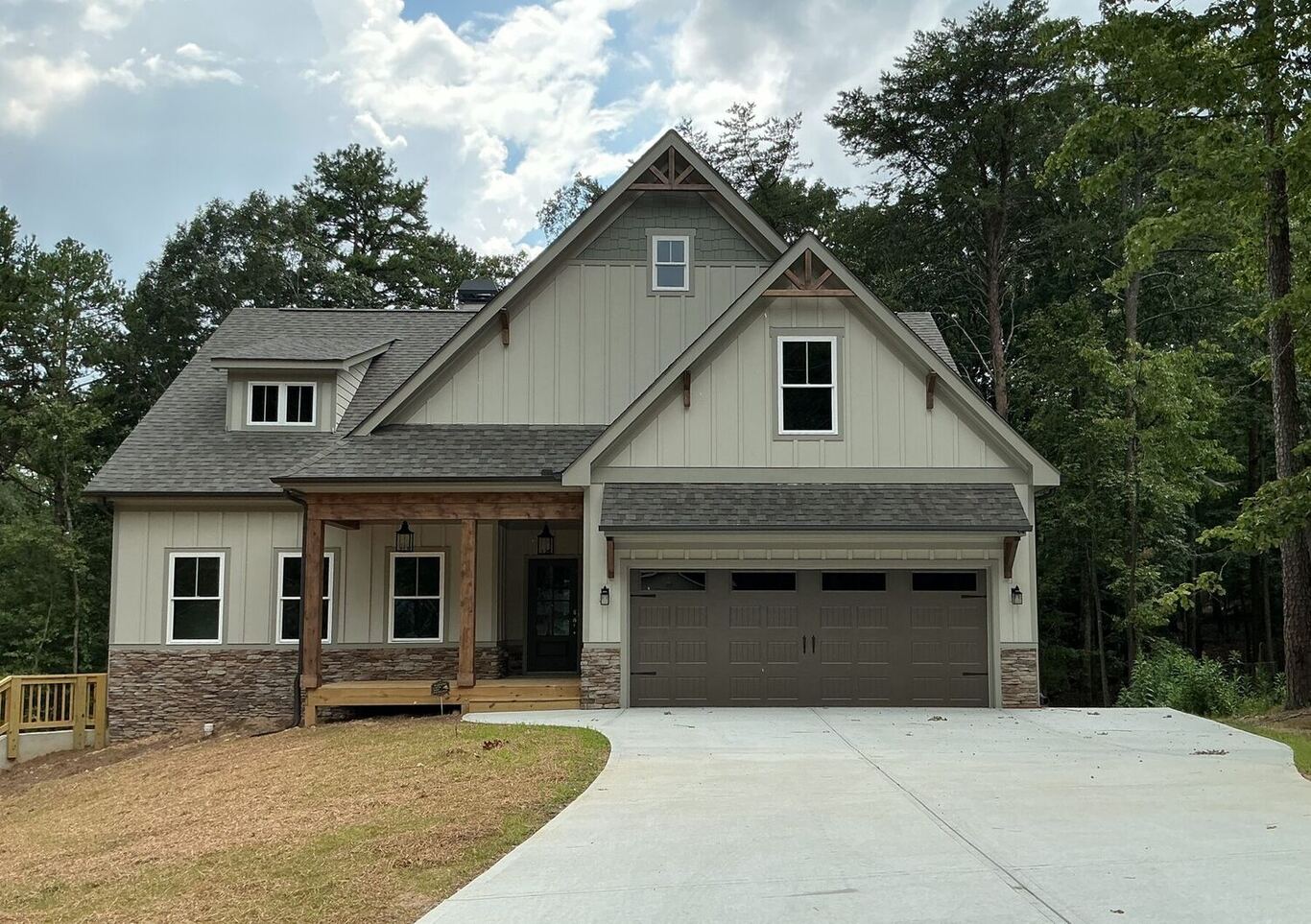 The Cherokee — Lake Arrowhead Craftsman built in Lake Arrowhead, Waleska, GA