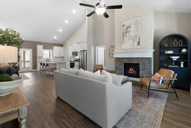 The Etowah &mdash; Lake Craftsman in Lake Arrowhead, Waleska, GA