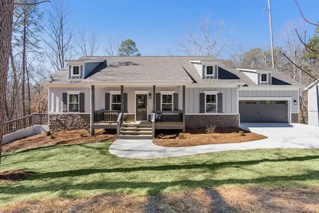 The Etowah &mdash; Lake Craftsman in Lake Arrowhead, Waleska, GA