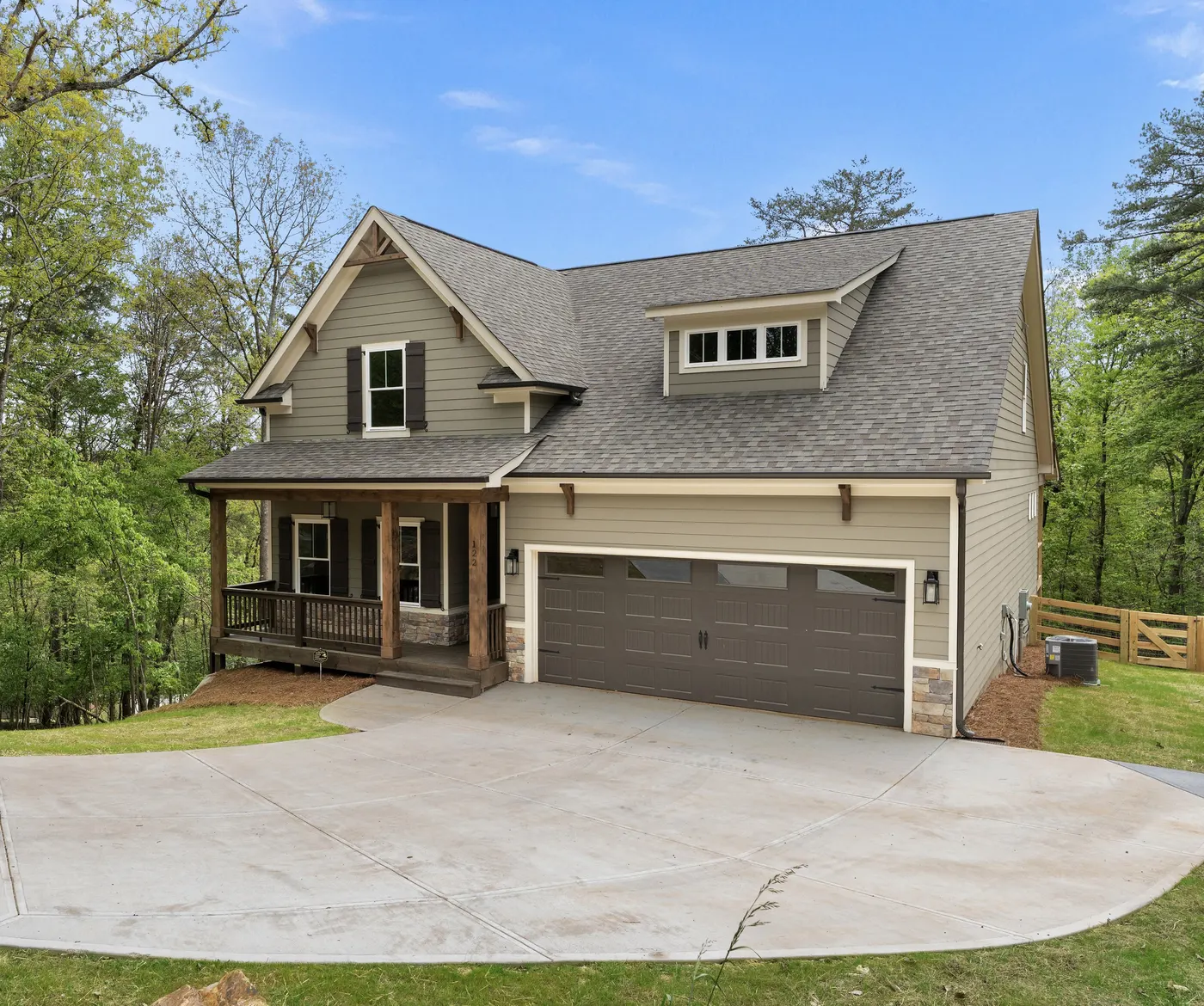 The Laurel &mdash; Lake Craftsman in Lake Arrowhead, Waleska, GA
