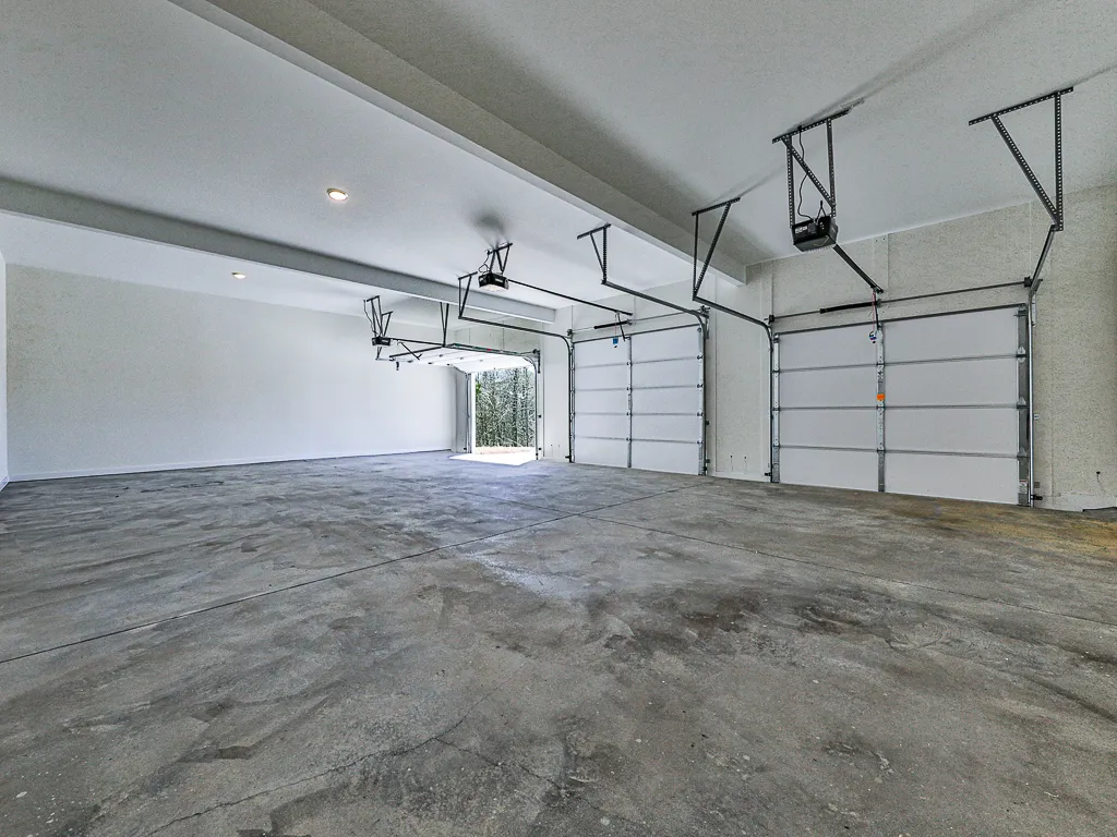 The Modern Craftsman &mdash; garage in Ball Ground, GA