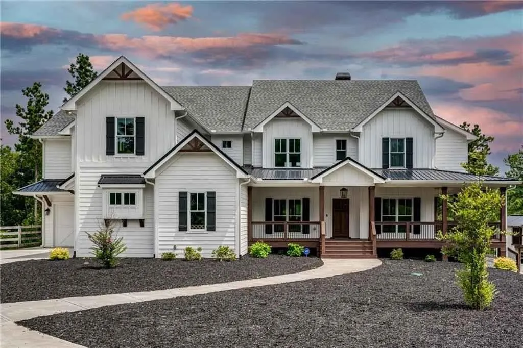The Victory — TIH custom home built in Talking Rock, GA